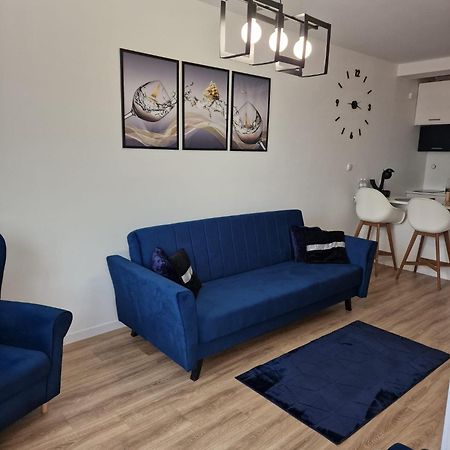 Apartament W Koninie Przy Ul. Wiosny Ludow Konin  Buitenkant foto